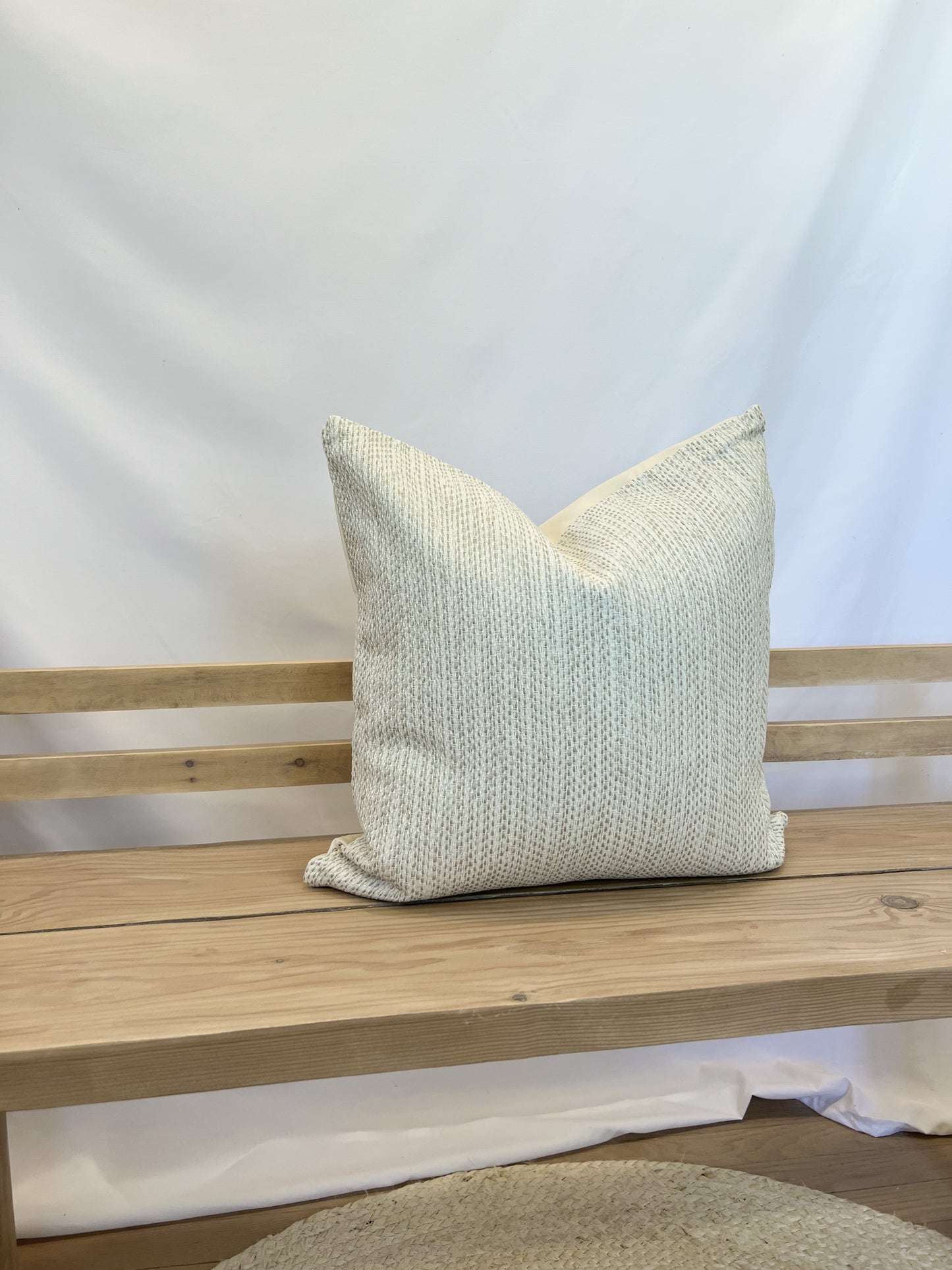 ALORA PILLOW COVER