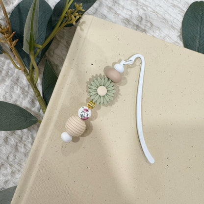 The Billie Flower Beaded Bookmark