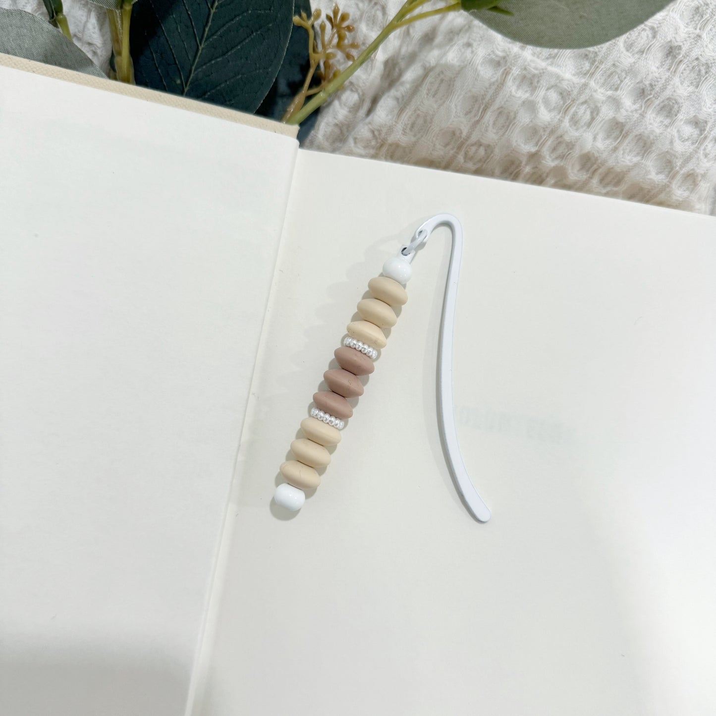 Eloywn Beaded Bookmark